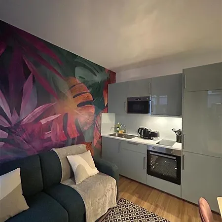 Appartement Cosy - Quartier Saint-Georges - 4P Paris Exterior photo