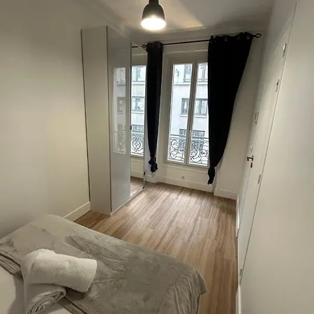 Appartement Cosy - Quartier Saint-Georges - 4P Paris Exterior photo